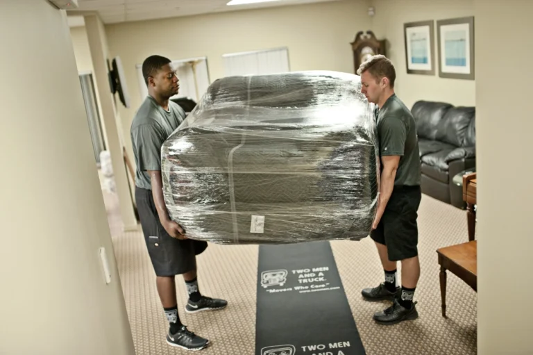 Fast & Affordable Packing Services in Vancouver – Book Now with 4YouMoving